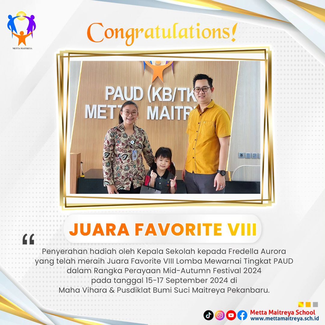 Penyerahan Hadiah oleh Kepala Sekolah dalam Lomba Mewarnai Tingkat PAUD dalam Rangka Perayaan Mid-Autumn Festival 2024 (2) | TK METTA MAITREYA